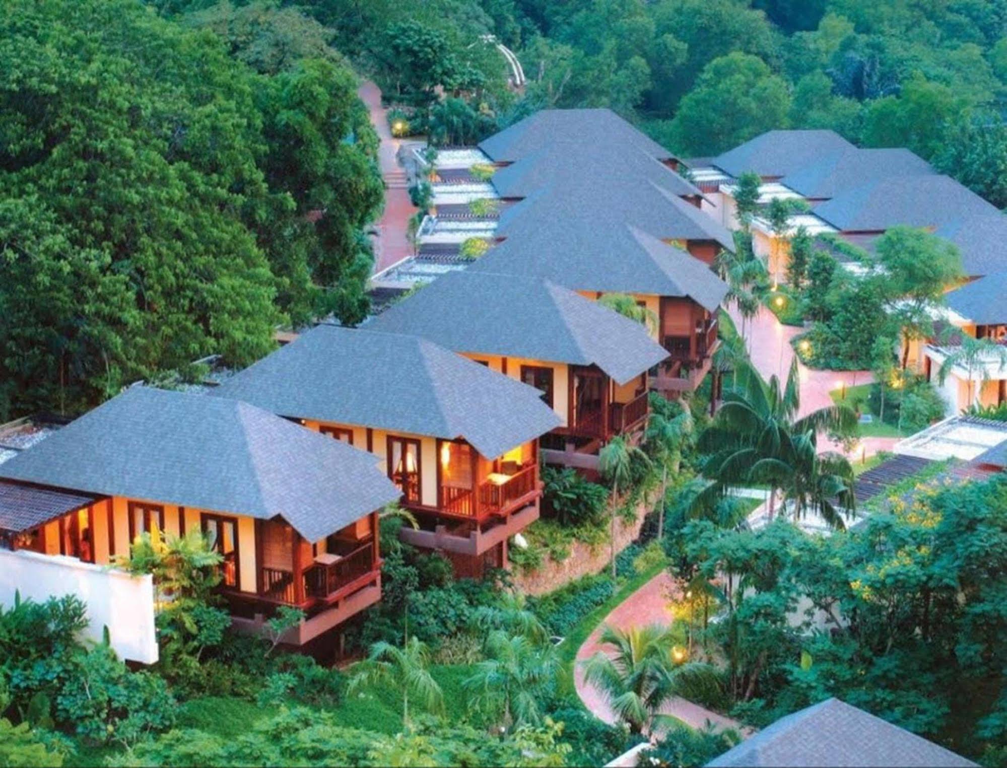 The Villas At Sunway Resort Hotel Kampong Penaga  Bagian luar foto