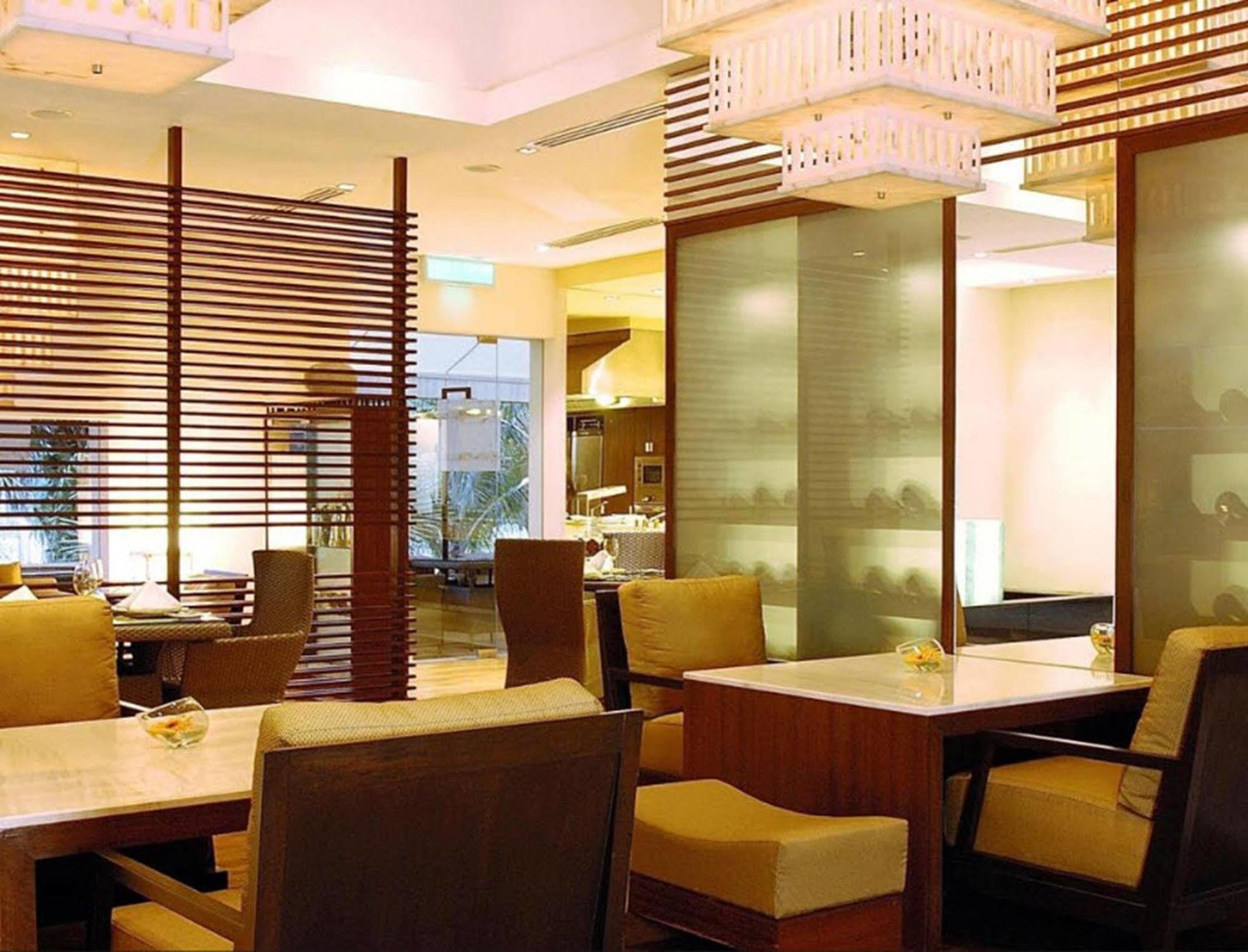 The Villas At Sunway Resort Hotel Kampong Penaga  Bagian luar foto